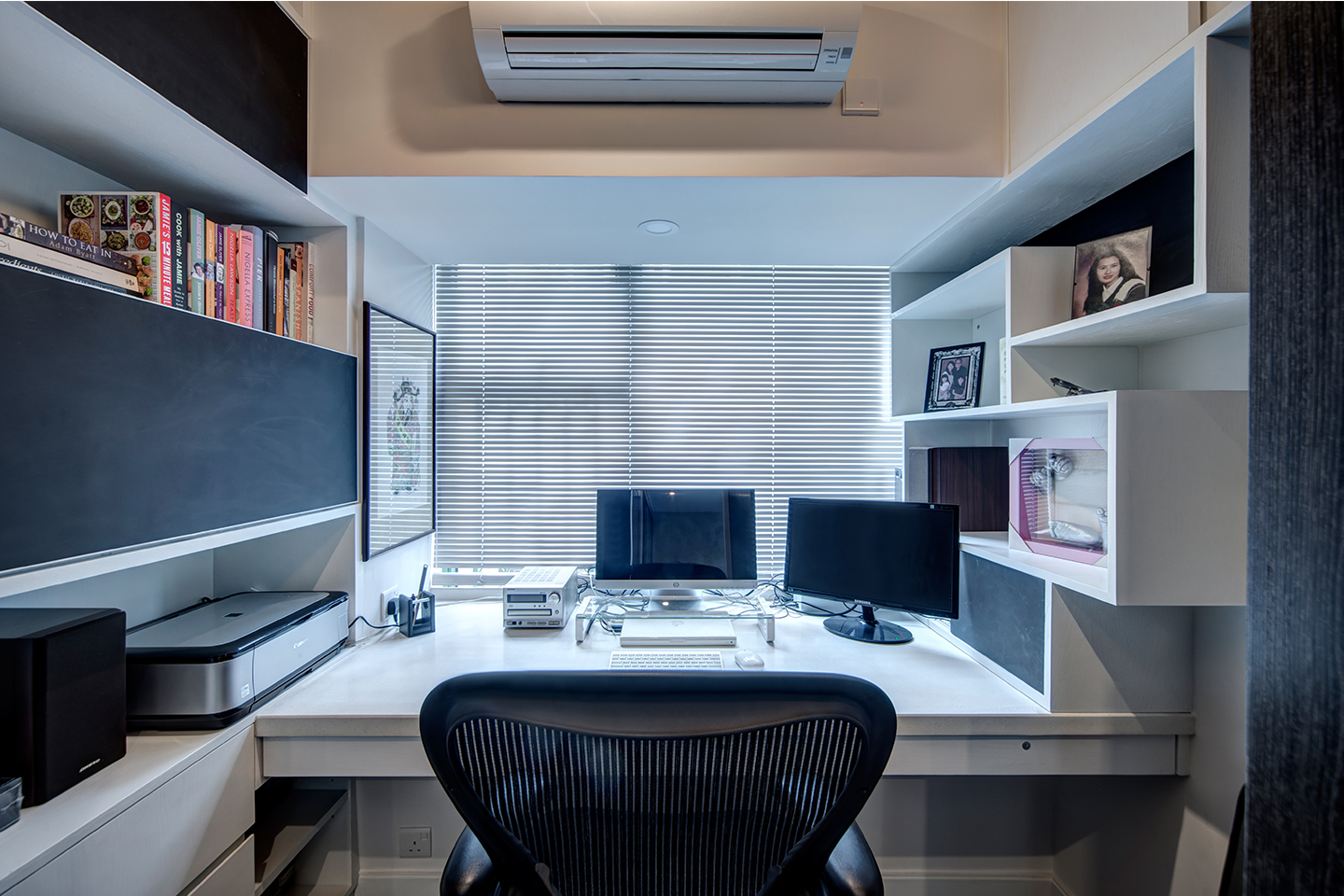 Robinson Place - Study Room