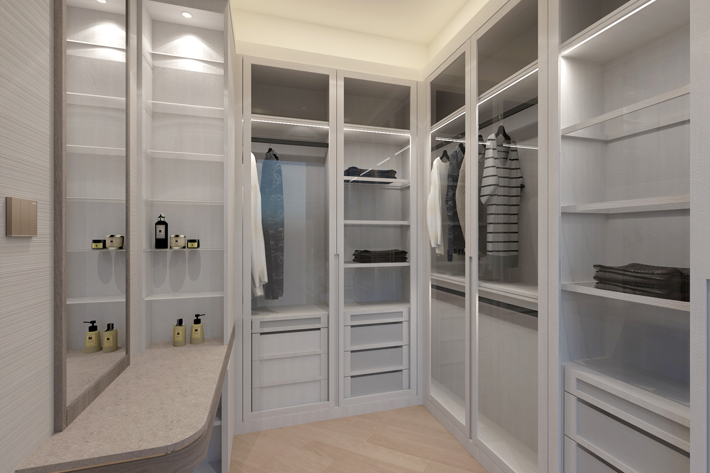 St Moritz - Walk-in Closet