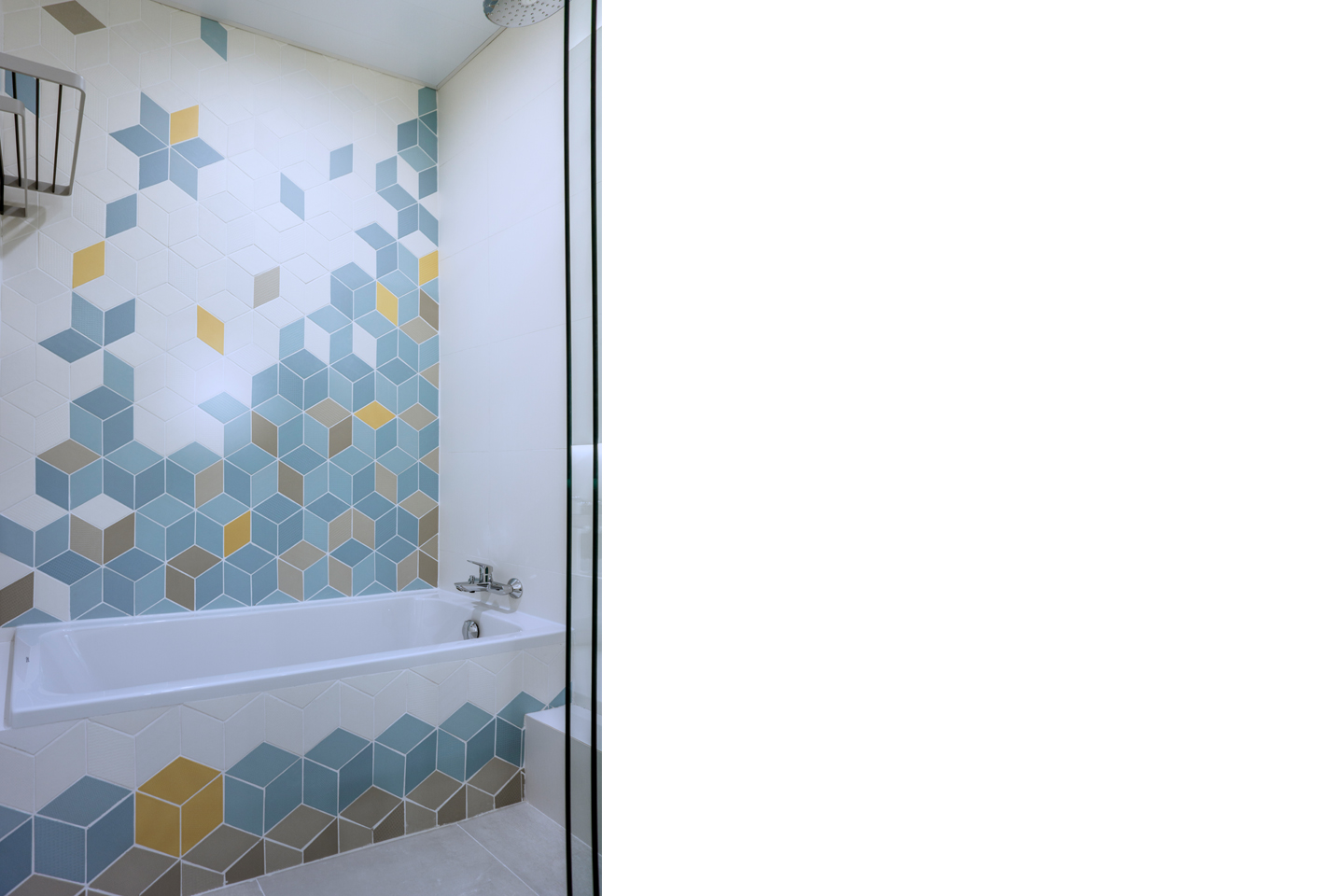 Star Ruby - Bathroom